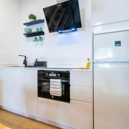 Appartement Minaga 3 *